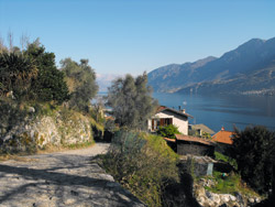 Via per San Giorgio (270 м) - Онно | Круговой трекинг от Онно до горы Монте Менья