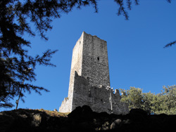 Замок Бараделло (420 м.) | Круговой прогулка в парке Спина Верде