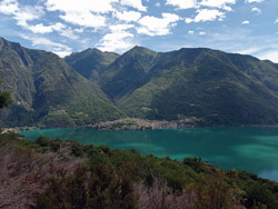 Озеро Меццола (428 м) | Маршрут от Сорико до храма Сан-Феделино