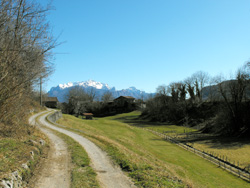 Via Gottro (465 м.) - Вельцо (Velzo) | Трекинг от Менаджо до векового дуба Роголоне